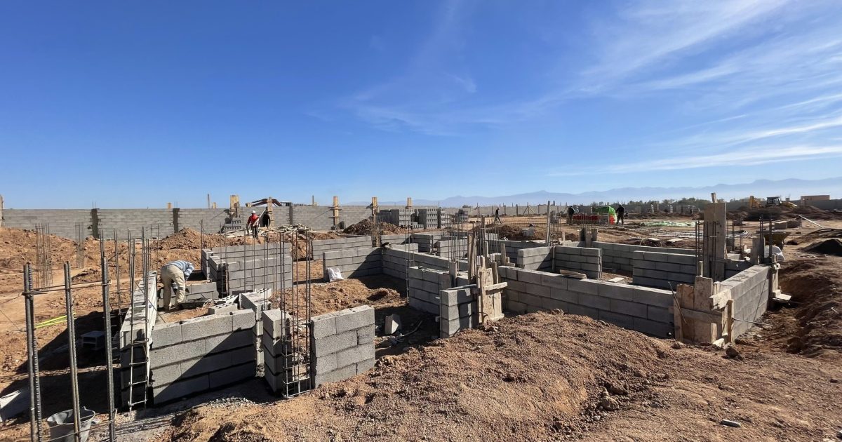 RS BUILDING​ Worker